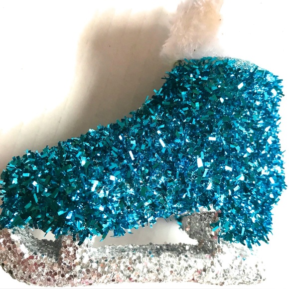 1 Christmas Blue Ice Skate Tree Ornaments Christmas Decoration - NWT Gift 🎁 - Picture 3 of 4